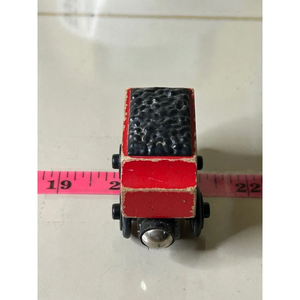 Thomas & Friends Wooden Railway James Tender Red Coal Car Magnetic No 5 Toy